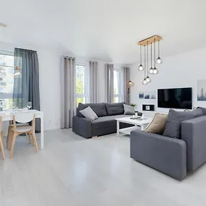 Apartment Platany Z Parkingiem By Renters, Kolberg